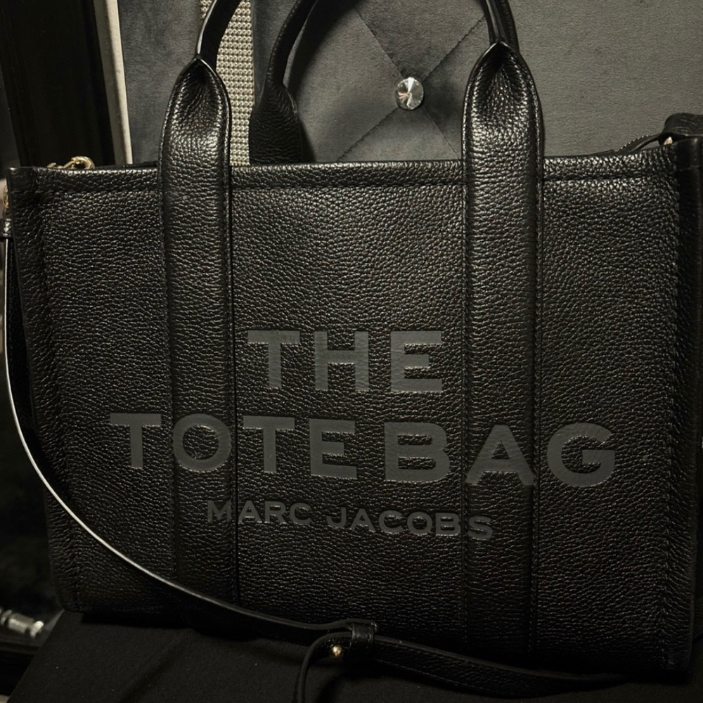 Marc Jacobs Black Leather Tote Bag